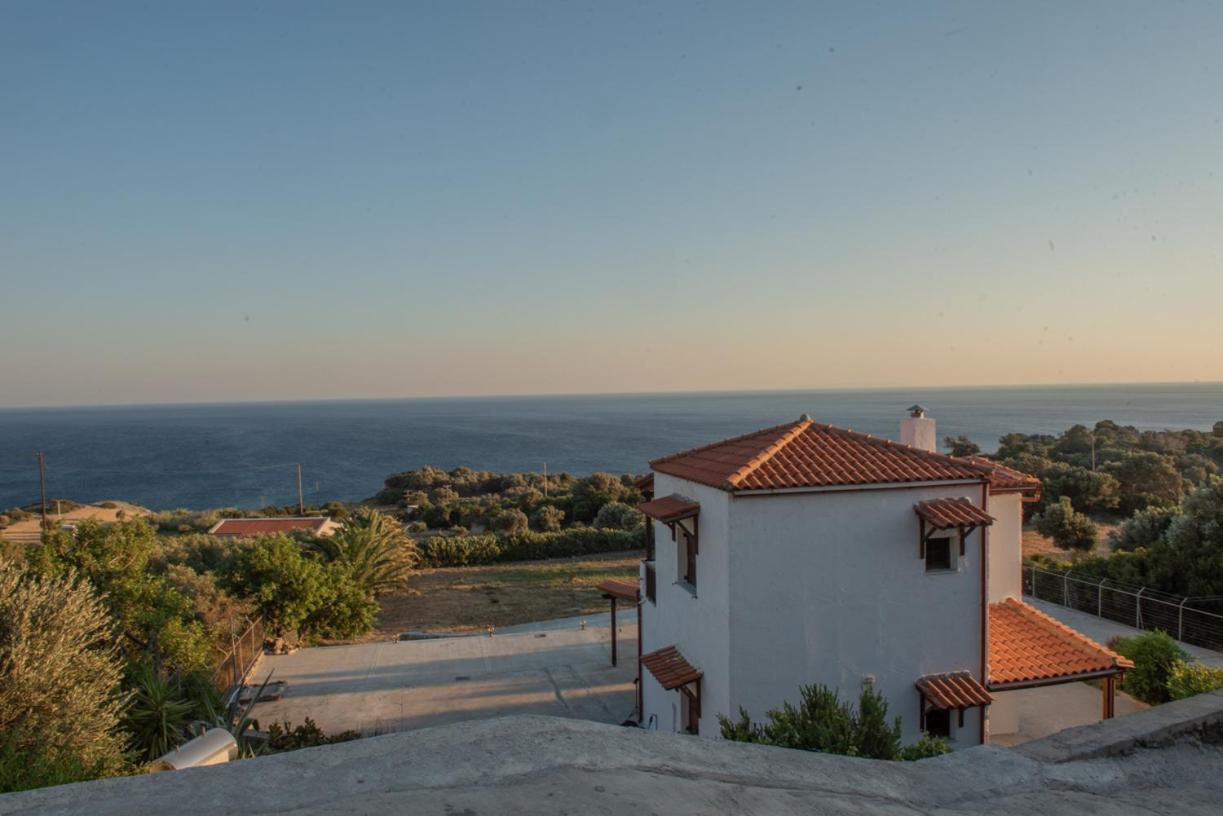 Ligres Beach - 2 Bedrooms Apartment Sea View Agia Paraskevi  Exteriör bild